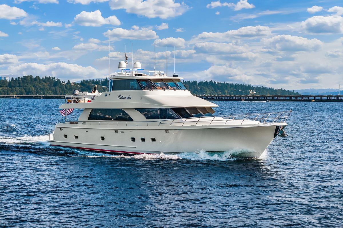2010 Ocean Alexander 80 