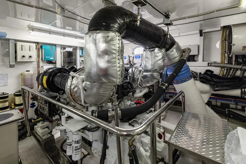 Estancia Yacht Photos Pics Engine room of 2010 Ocean Alexander 80 Motoryacht, showcasing advanced machinery and equipment.