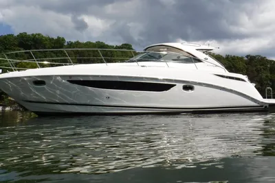 Sea Ray 410 Sundancer