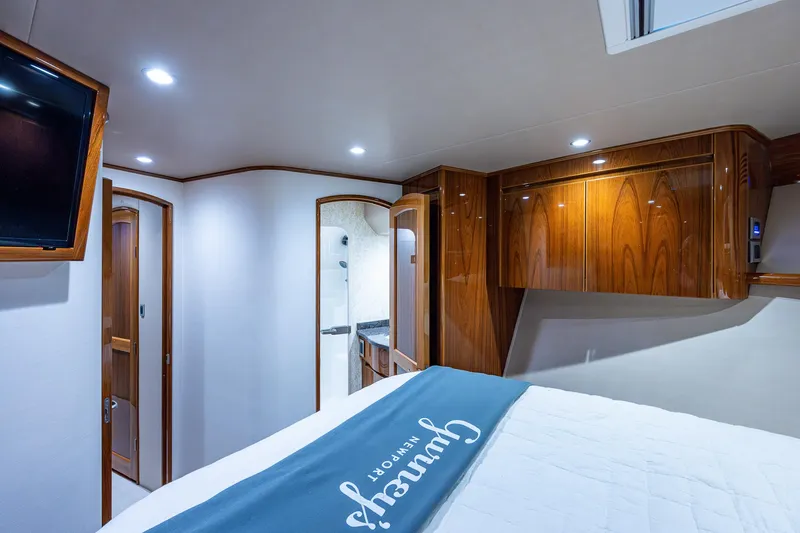 Gypsea Yacht Photos Pics 