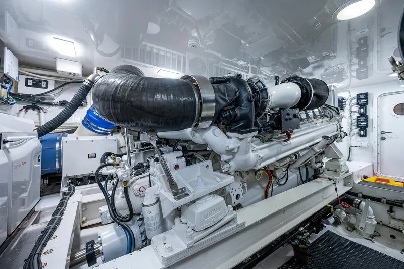 Gypsea Yacht Photos Pics 