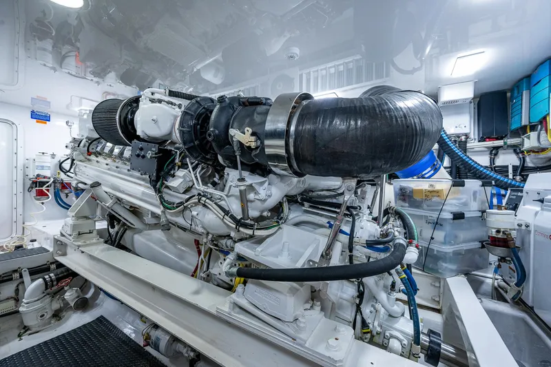 Gypsea Yacht Photos Pics 