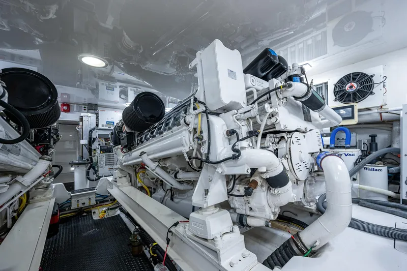 Gypsea Yacht Photos Pics 