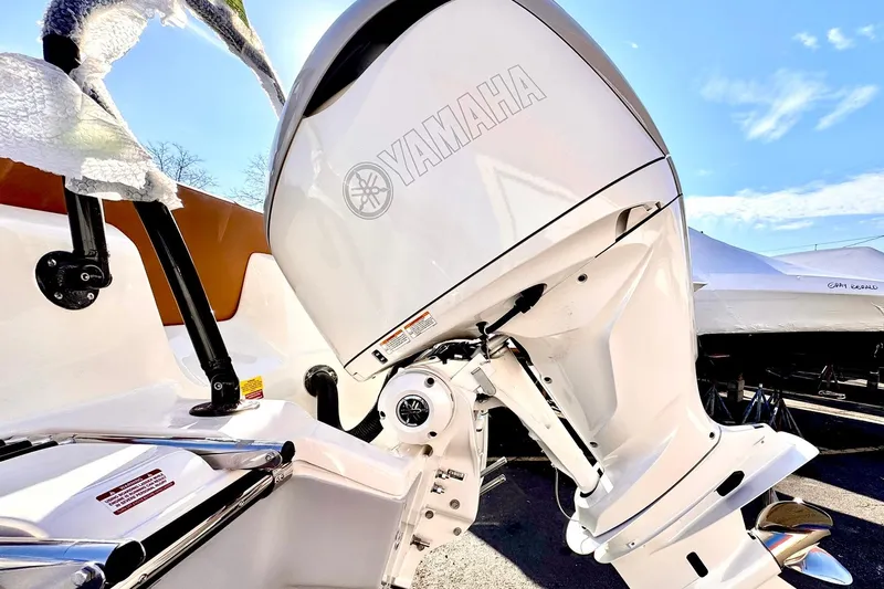  Yacht Photos Pics 2026 Key West 239 FSR boat with Yamaha outboard motor in sunny setting.