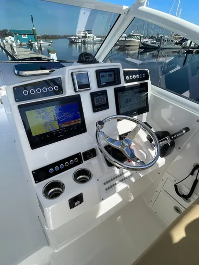 Finatic Yacht Photos Pics 