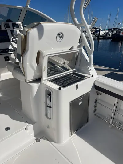 Finatic Yacht Photos Pics 