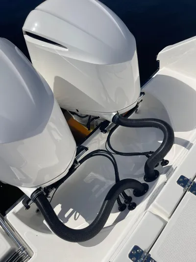 Finatic Yacht Photos Pics 