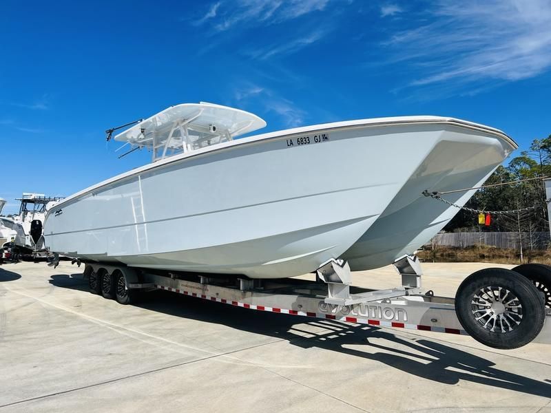 2018 Invincible 40’ Catamaran