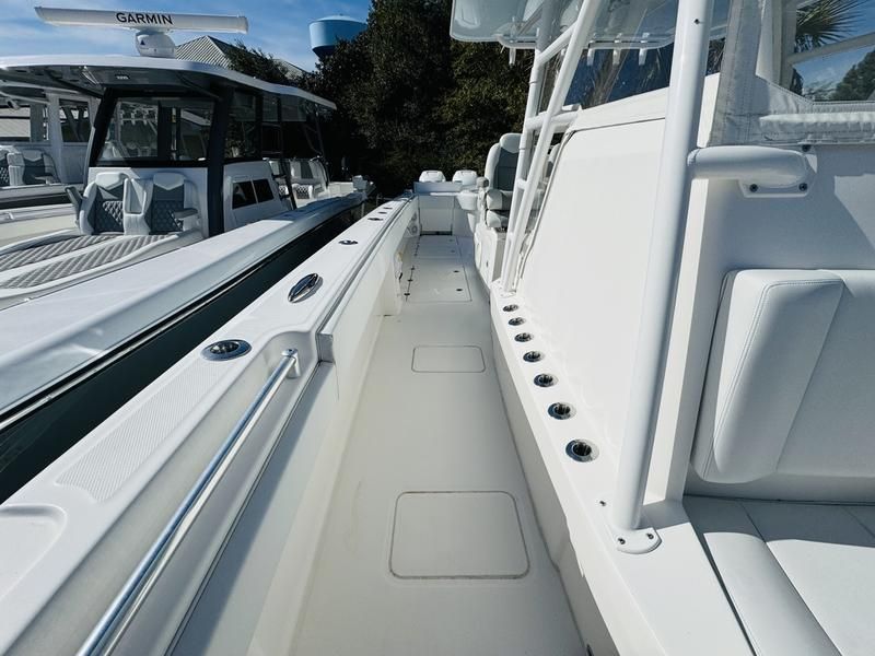 2018 Invincible 40’ Catamaran