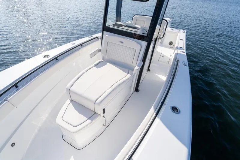  Yacht Photos Pics Manufacturer Provided Image: 2025 Sea Hunt Gamefish 27 Coffin Box boat on water, featuring sleek white design.