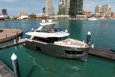 Yacht