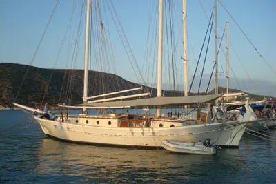Custom Motor Sailer