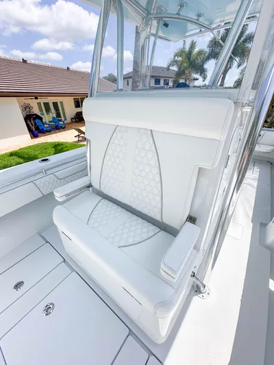 Blue Ayes Yacht Photos Pics 