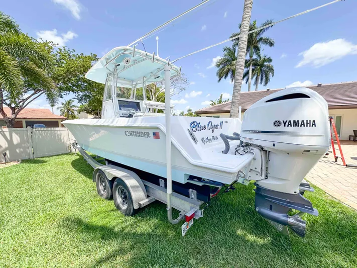 Blue Ayes Yacht Photos Pics 