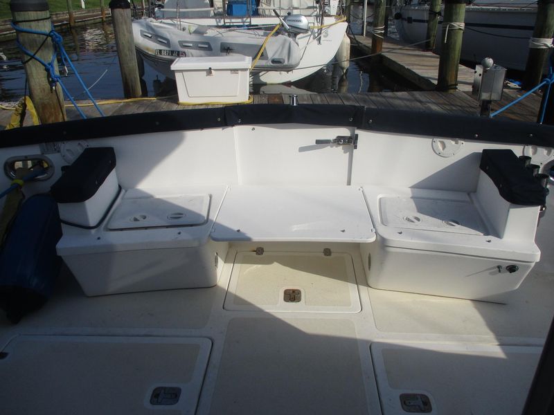 2007 Legacy Yachts 32 Classic