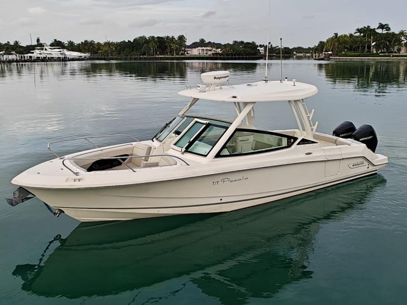 2021 Boston Whaler 280 Vantage