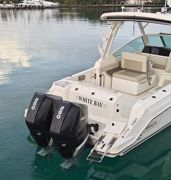 2021 Boston Whaler 280 Vantage