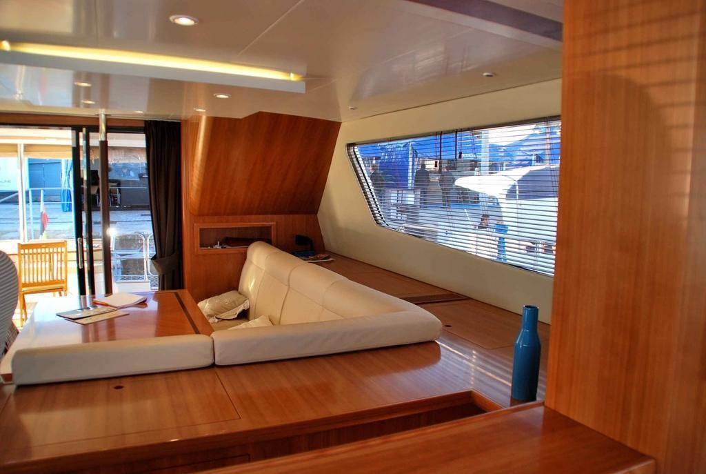 2011 Fountaine Pajot 54 