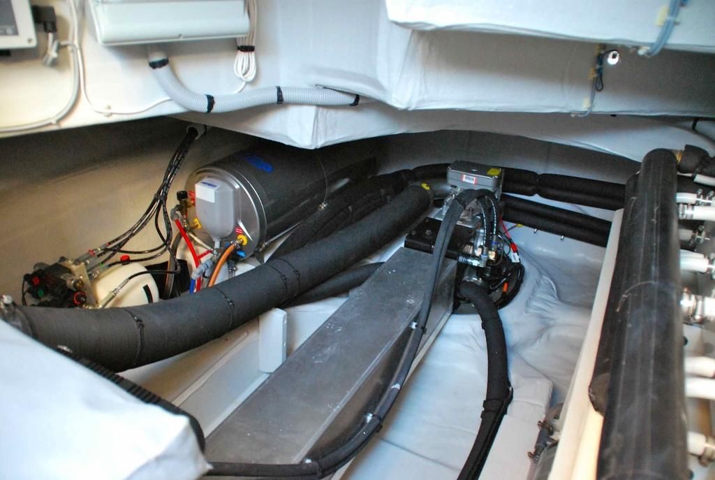 2011 Fountaine Pajot 54 