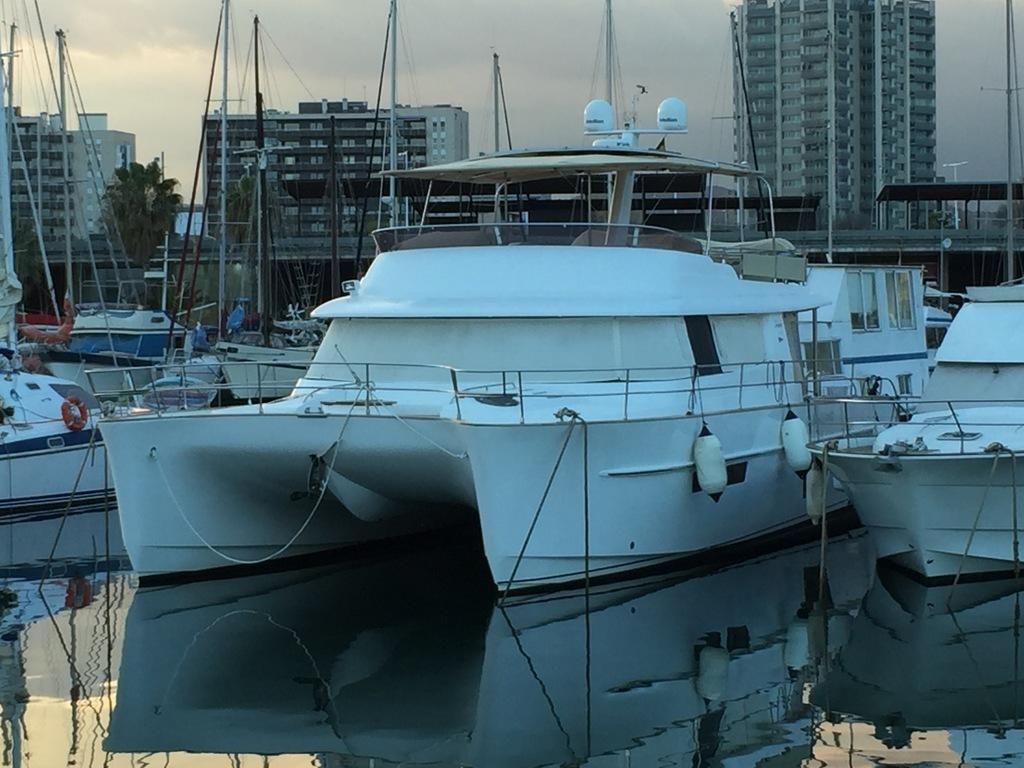 2011 Fountaine Pajot 54 