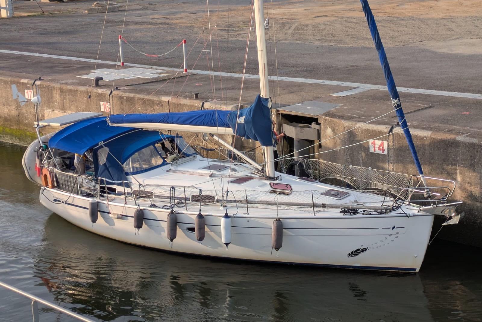 2007 Bavaria 37 Cruiser
