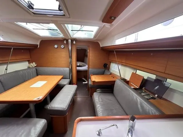 Bermuda Yacht Photos Pics Dufour 412