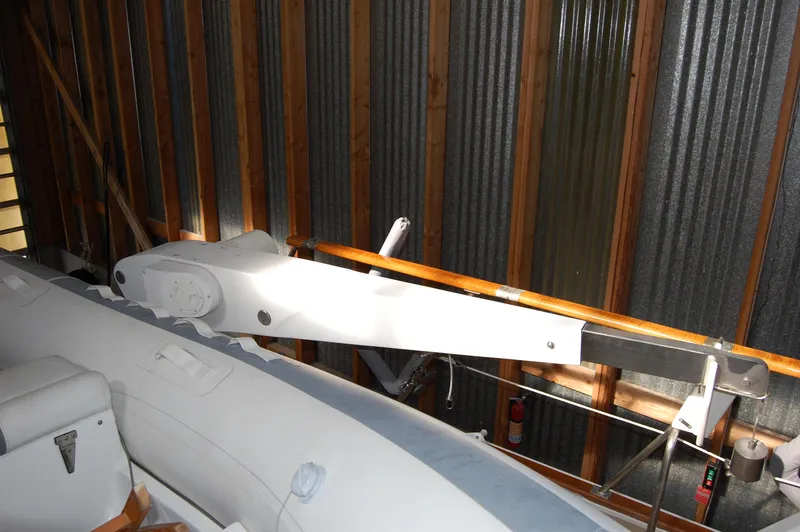 Legacy Yacht Photos Pics 