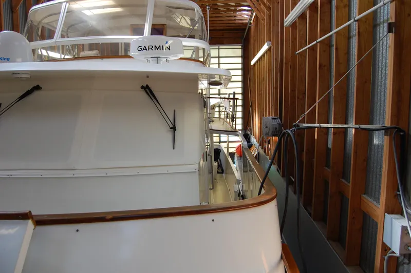Legacy Yacht Photos Pics Ocean Alexander 50 Pilothouse 1981 in a boathouse.