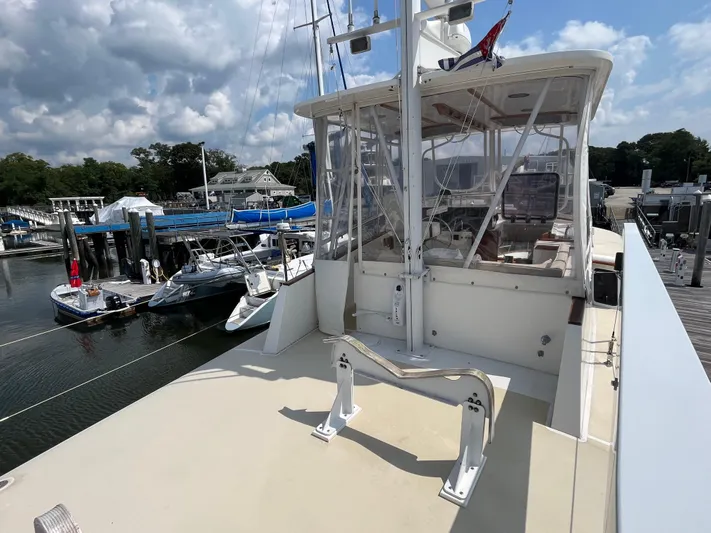 Angus III Yacht Photos Pics 