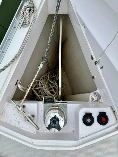 Roubaix Yacht Photos Pics 