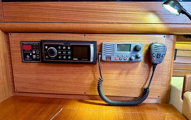 Roubaix Yacht Photos Pics 