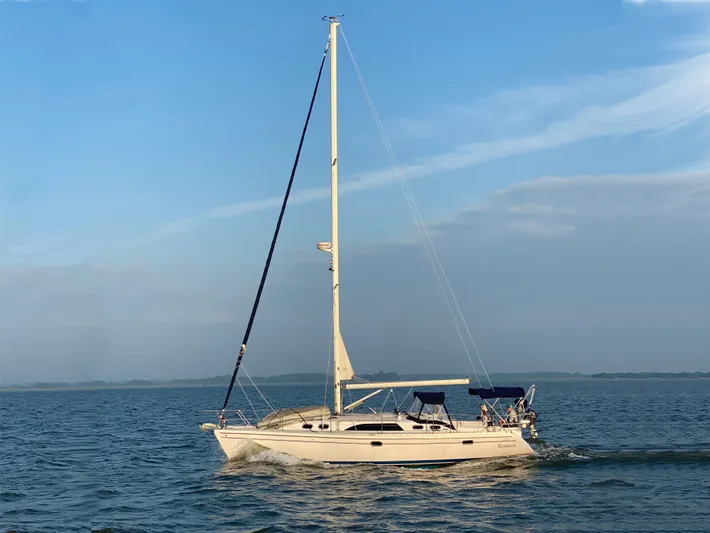 Roubaix Yacht Photos Pics 