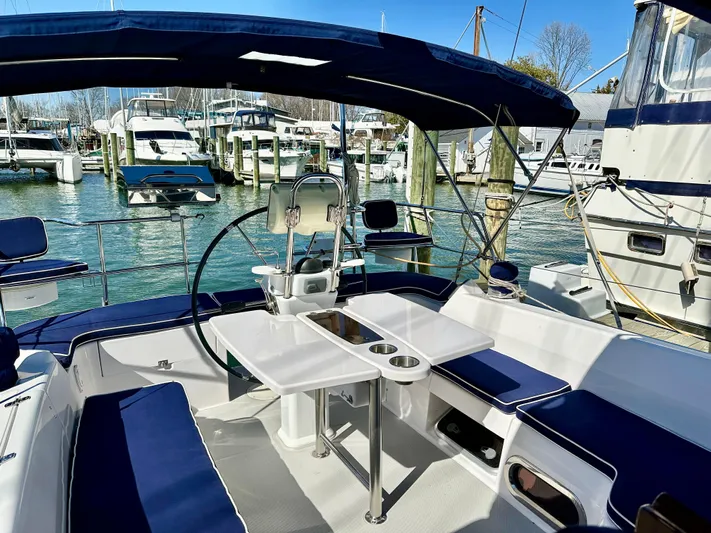 Roubaix Yacht Photos Pics 
