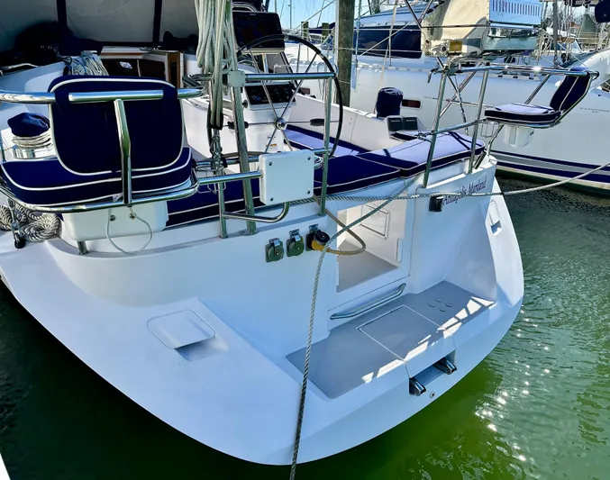 Roubaix Yacht Photos Pics 