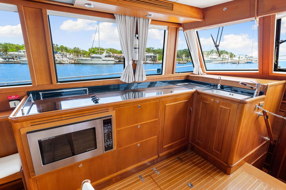 2008 Grand Banks 47 