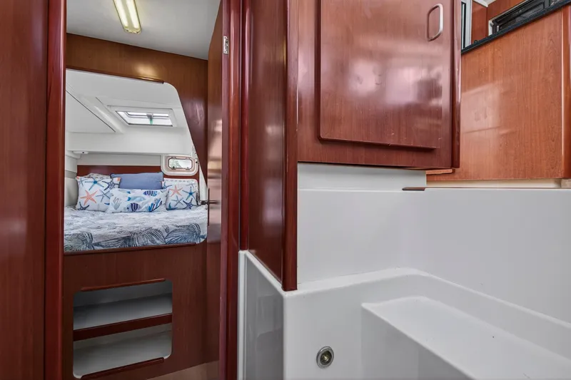 Cocoa Bella Yacht Photos Pics 