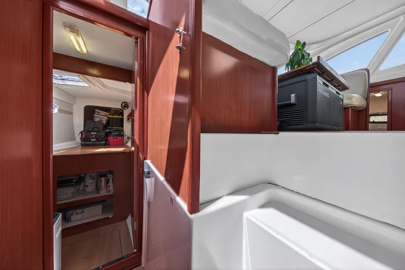 Cocoa Bella Yacht Photos Pics 