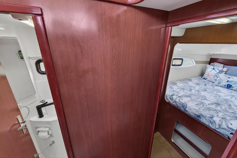 Cocoa Bella Yacht Photos Pics 