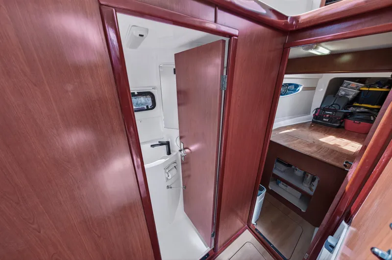 Cocoa Bella Yacht Photos Pics 