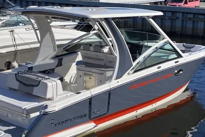 Chaparral 300 OSX