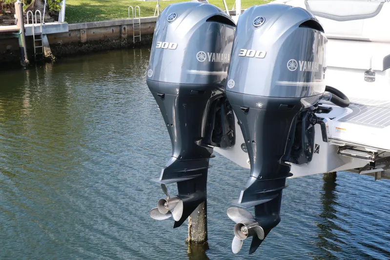  Yacht Photos Pics SS Props