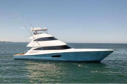 2020 92' Viking-92 Skybridge Clearwater, FL, US