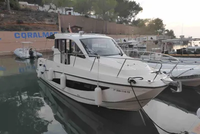 2015 Quicksilver 855