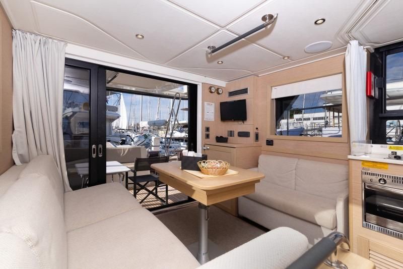 2019 Beneteau 48 