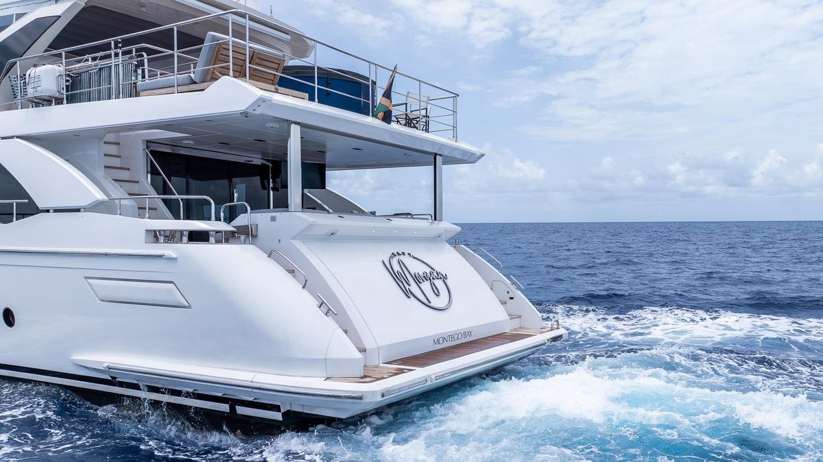2021 Azimut 88 