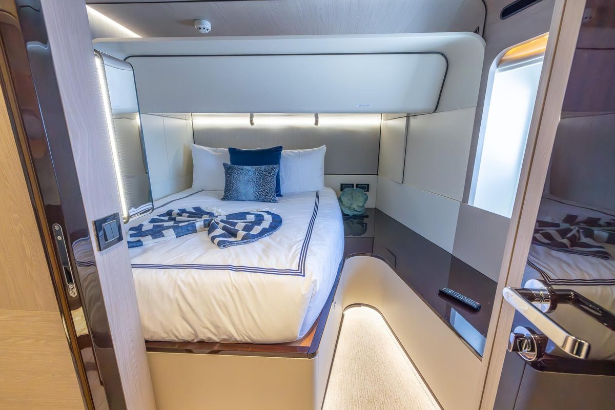 2021 Azimut 88 