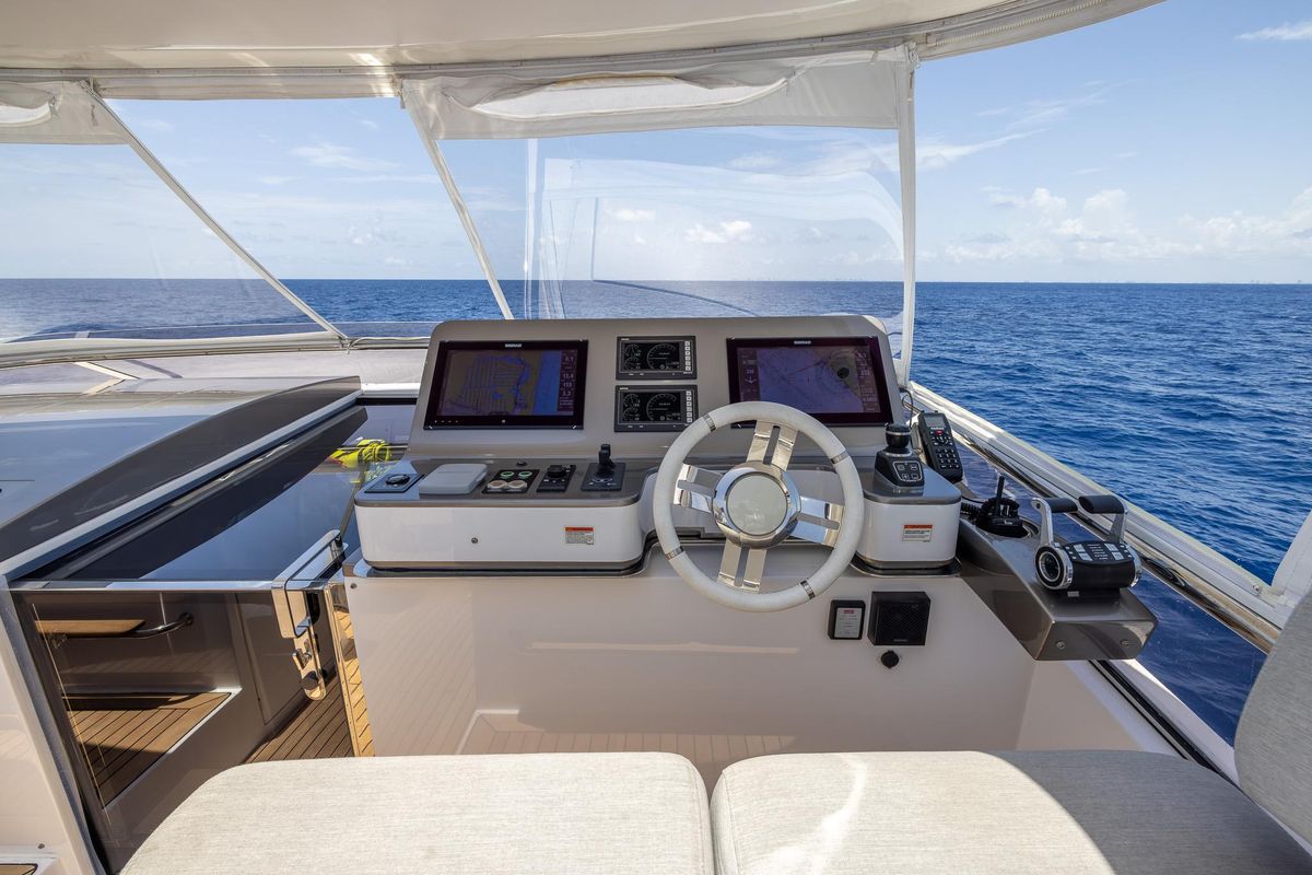 2021 Azimut 88 