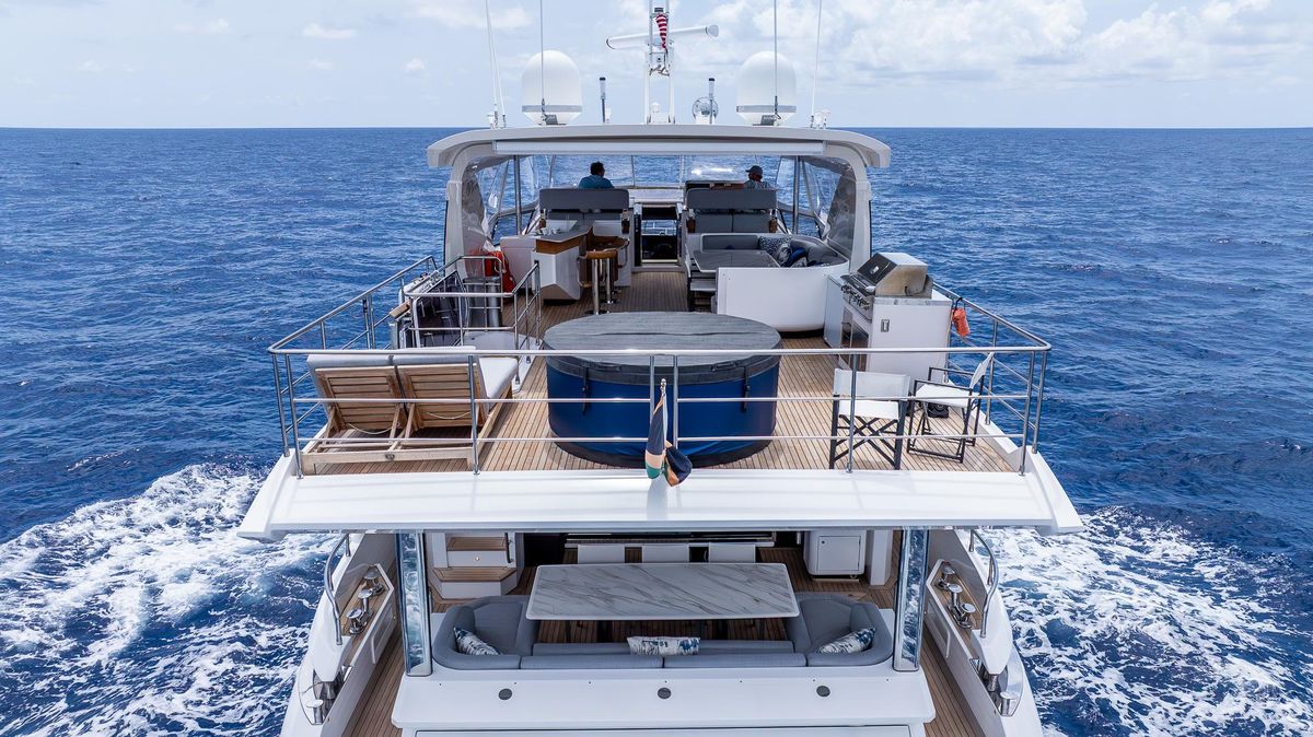 2021 Azimut 88 