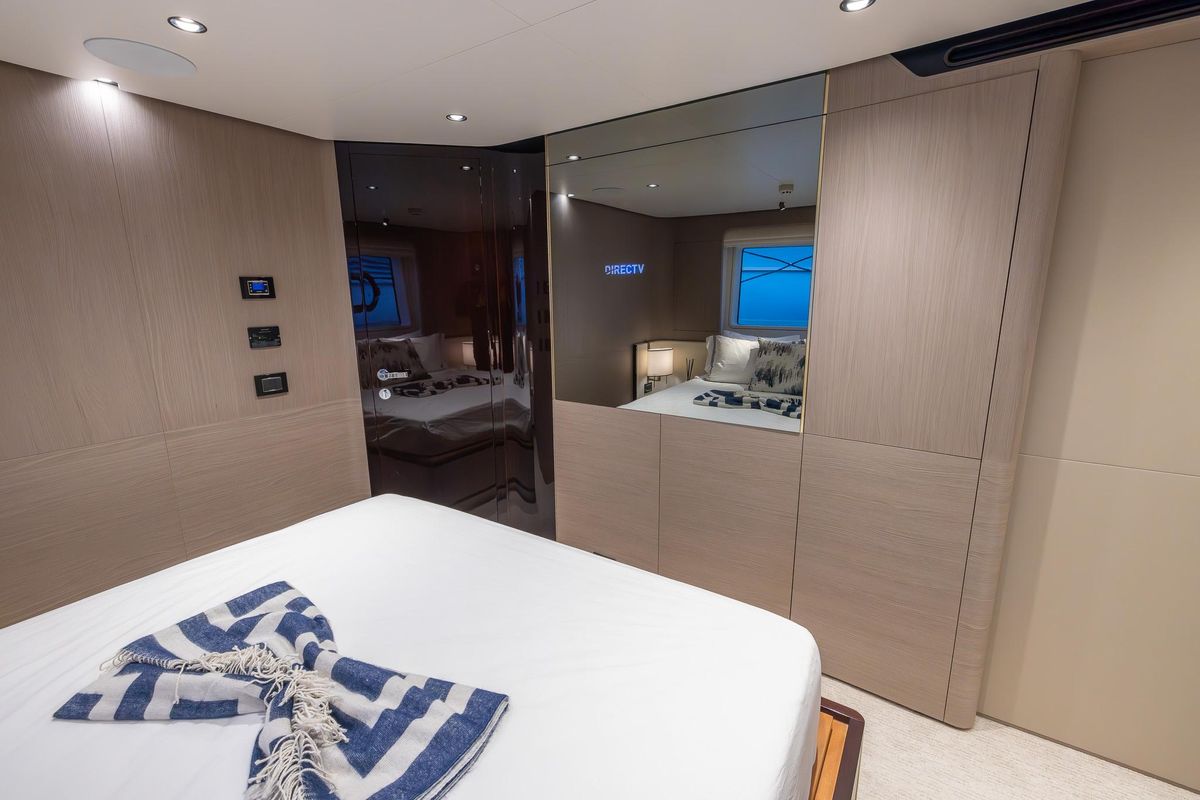 2021 Azimut 88 