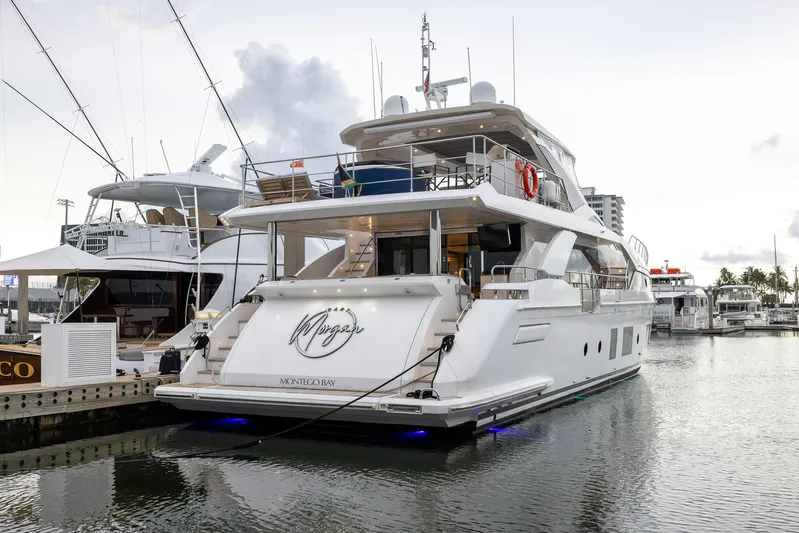 Captain Morgan II Yacht Photos Pics 